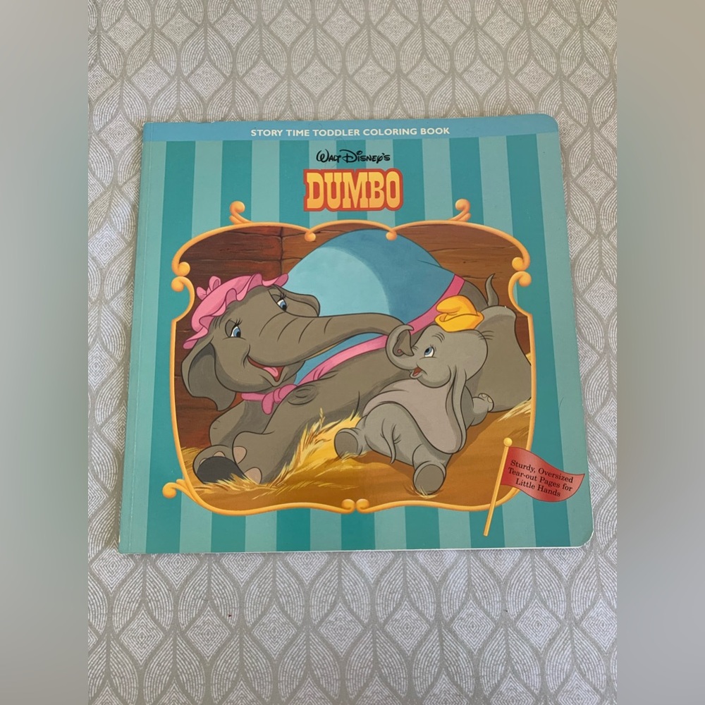 Disney 1997 Story Time Coloring Book Dumbo